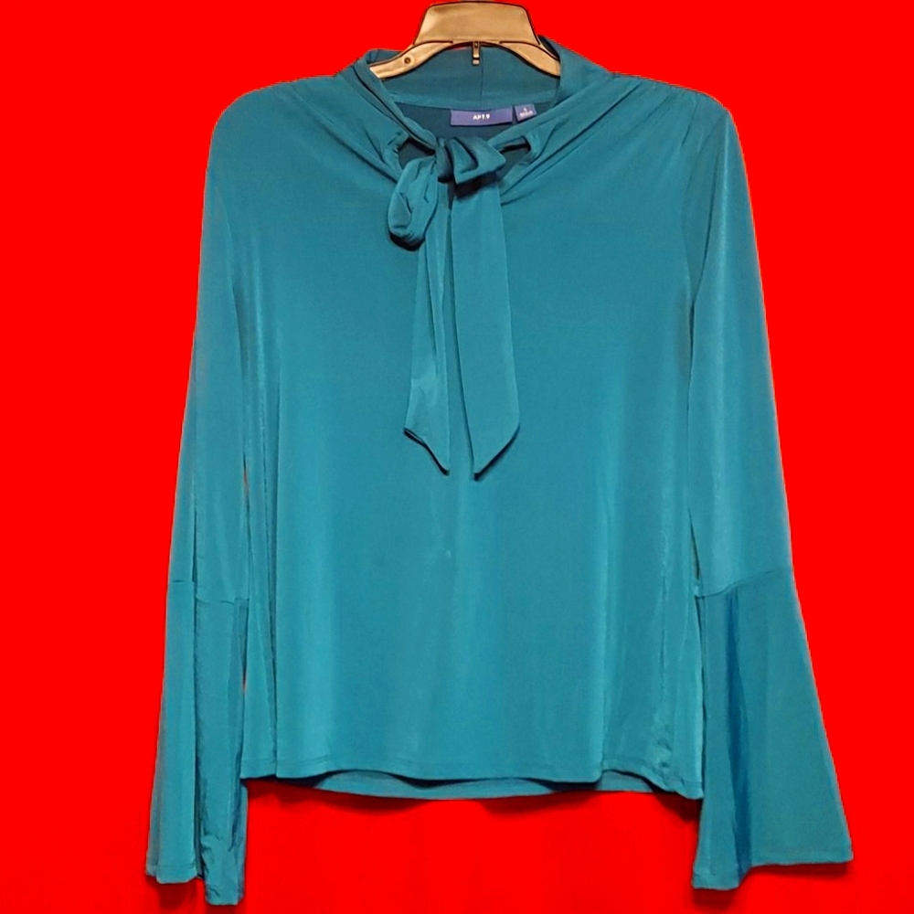 Dress top